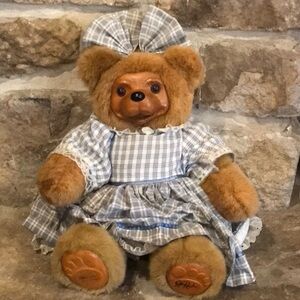 Robert Raikes vintage Becky Thatcher wooden faced plush bear autographed